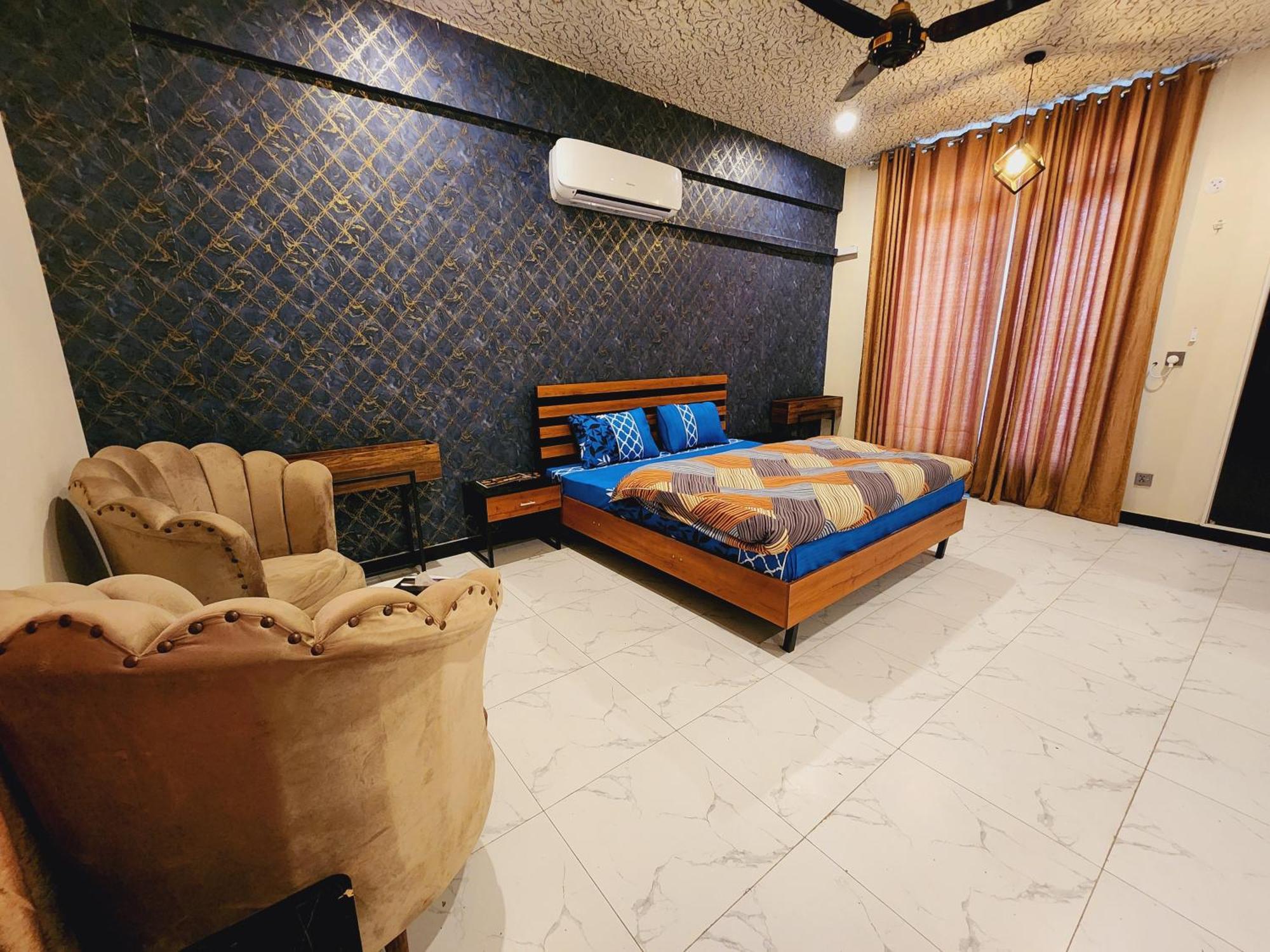 Motorway Majesty Suites Islamabad - Near Islamabad International Airport And Motorway Cameră foto