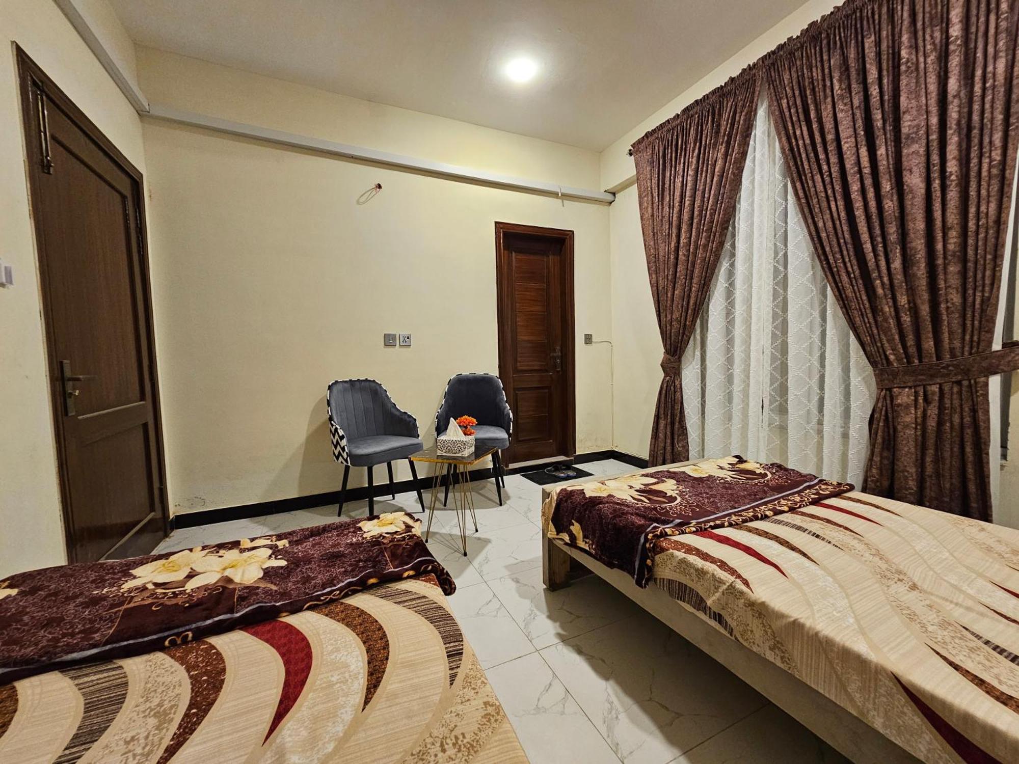 Motorway Majesty Suites Islamabad - Near Islamabad International Airport And Motorway Cameră foto