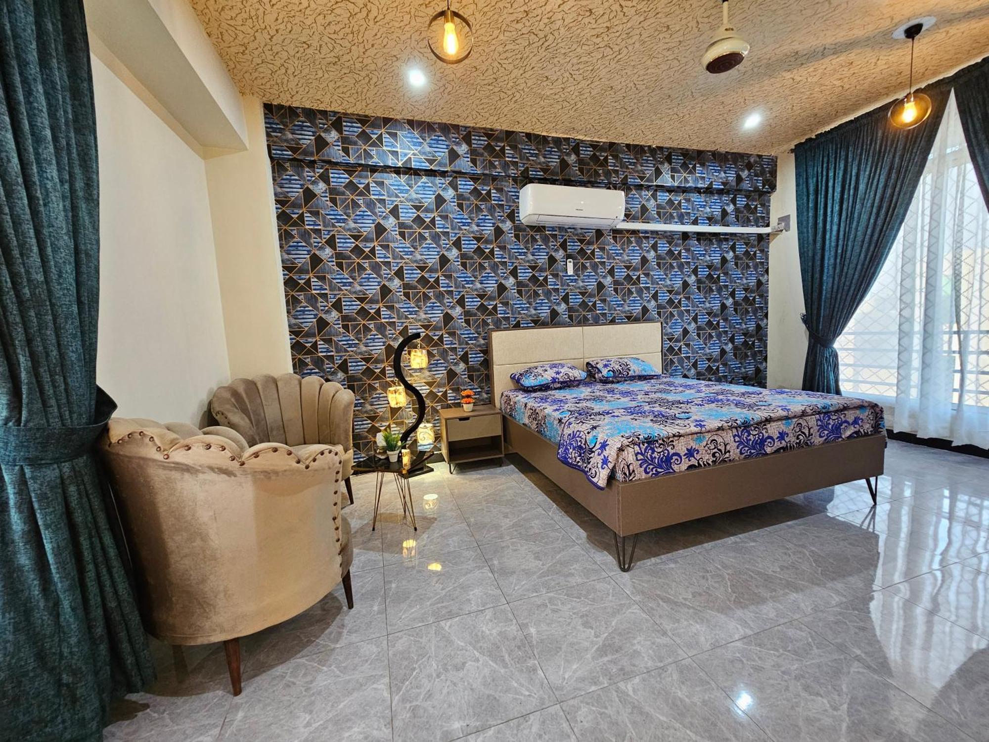 Motorway Majesty Suites Islamabad - Near Islamabad International Airport And Motorway Cameră foto