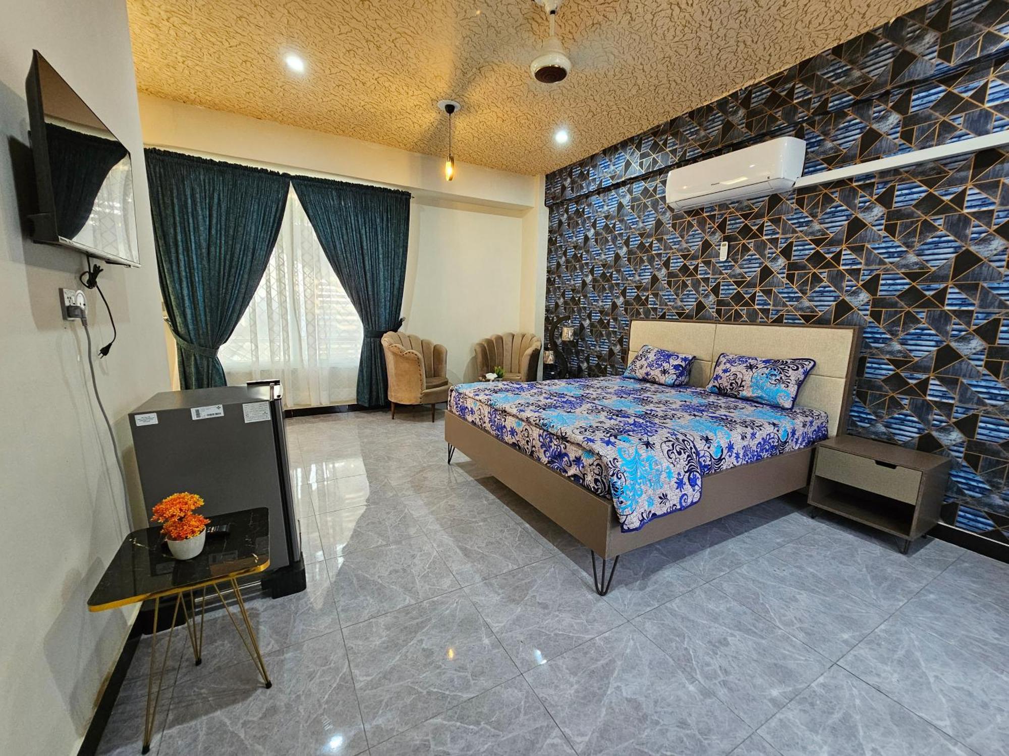 Motorway Majesty Suites Islamabad - Near Islamabad International Airport And Motorway Cameră foto
